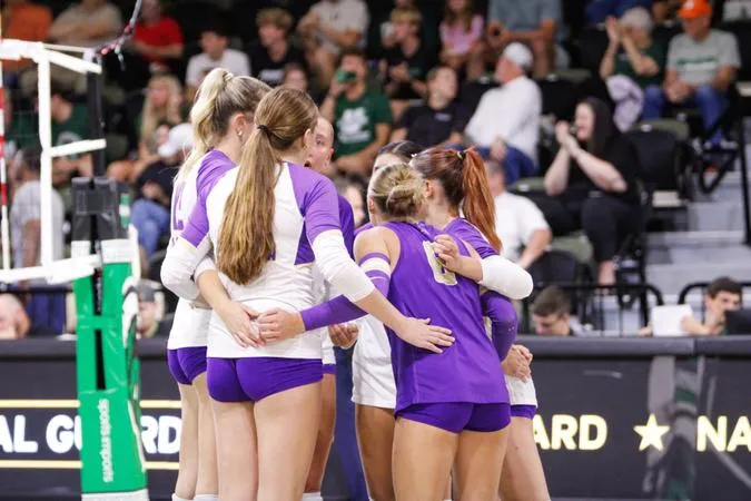 Volleyball Falls in Nonconference Finale at Upstate