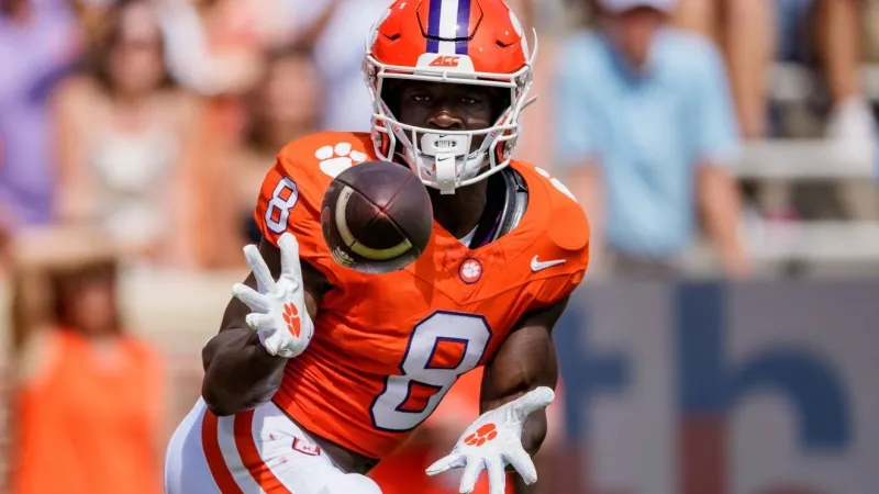 Clemson rallies to beat UNC 28-20 after game turns following 2 1/2-hour weather delay