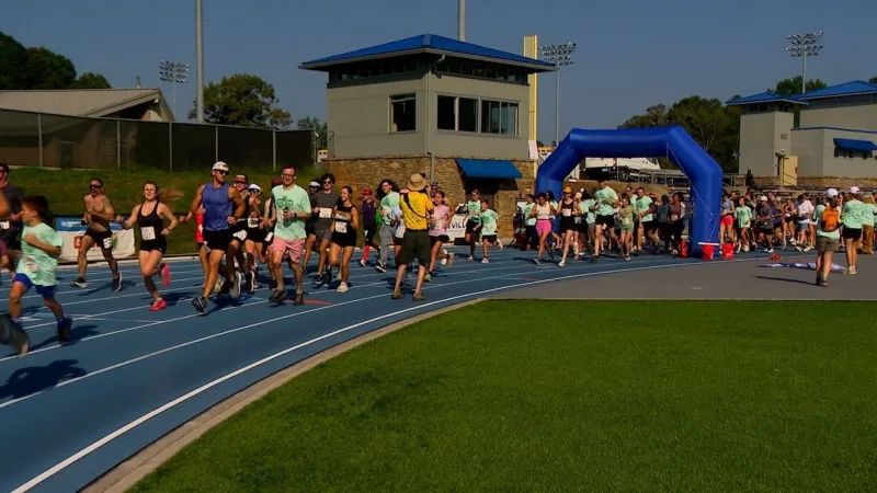 Hundreds run Mental Health Matters 5K in support of counseling center