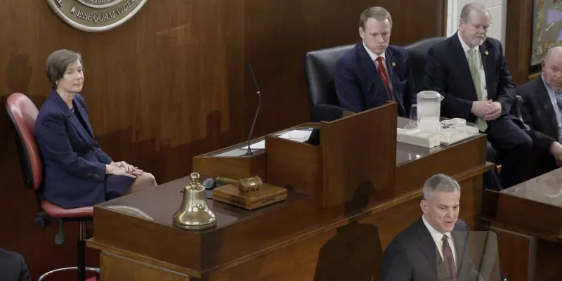 Briefs filed in case over gubernatorial judicial appointments