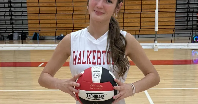 Chloe Isaacs accomplished these 2 huge milestones for Walkertown volleyball last week