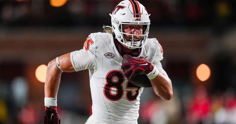 Reynolds earns Mackey Award player of the week honor
