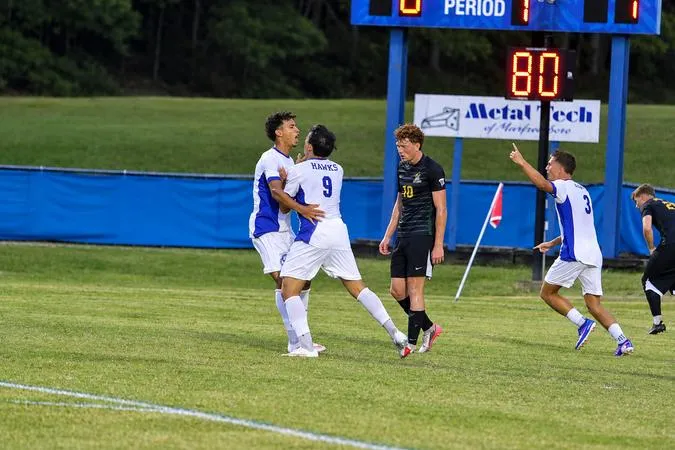 Hawks Have the Final Say in 3-2 Win Over Trojans