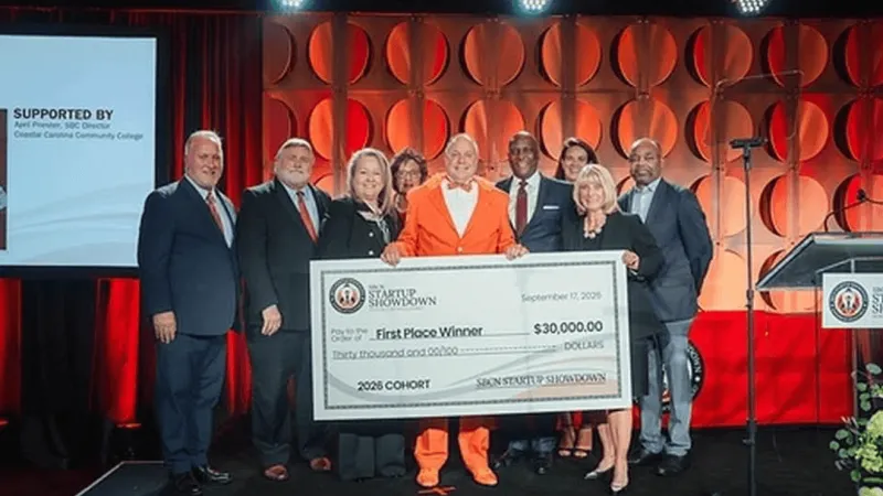 Local entrepreneur wins $30,000 in Startup Showdown with self-cleaning pooper scooper