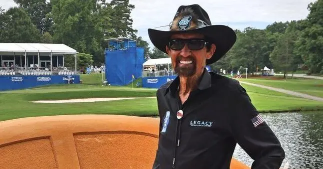 Richard Petty among 6 to receive North Carolina award from Gov. Josh Stein