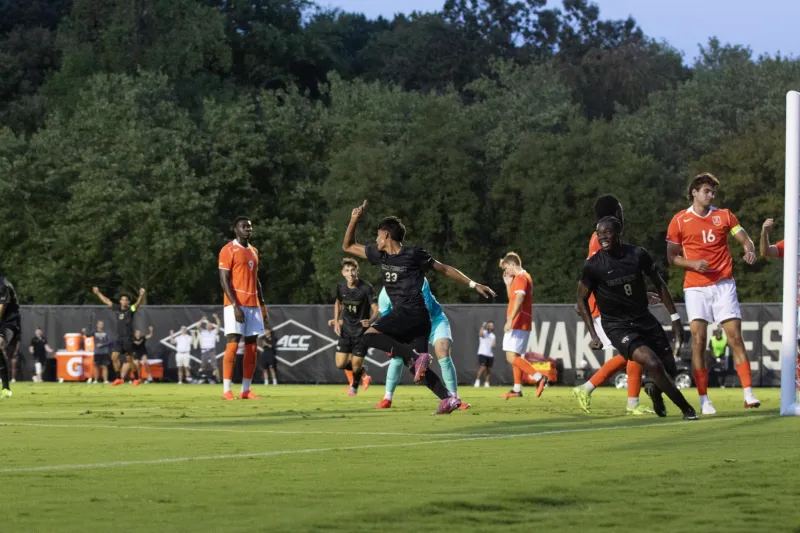 Lorentz's late heroics push the Deacons past Virginia