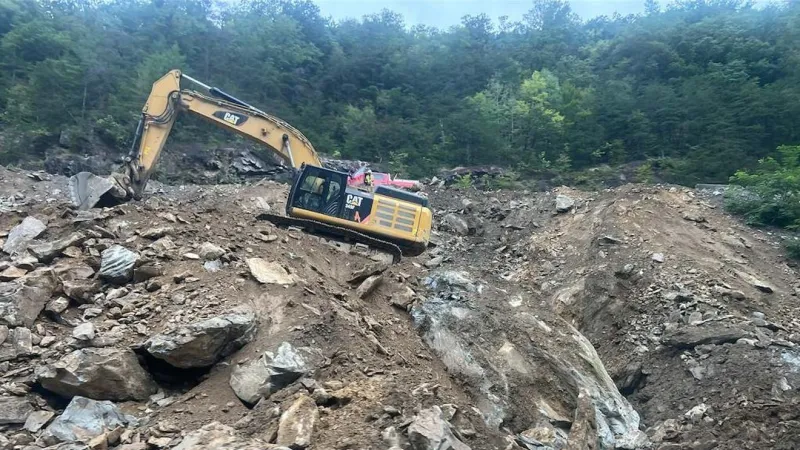 GALLERY: Construction continues on Helene-damaged section of I-40