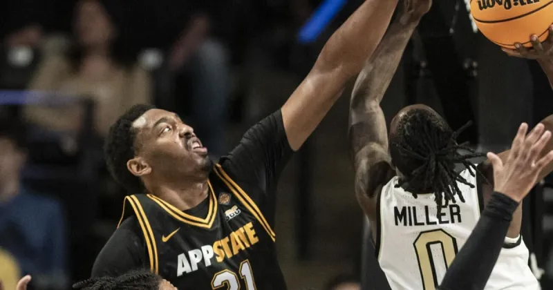 Wake Forest adds shot-blocking veteran Justin Abson to roster