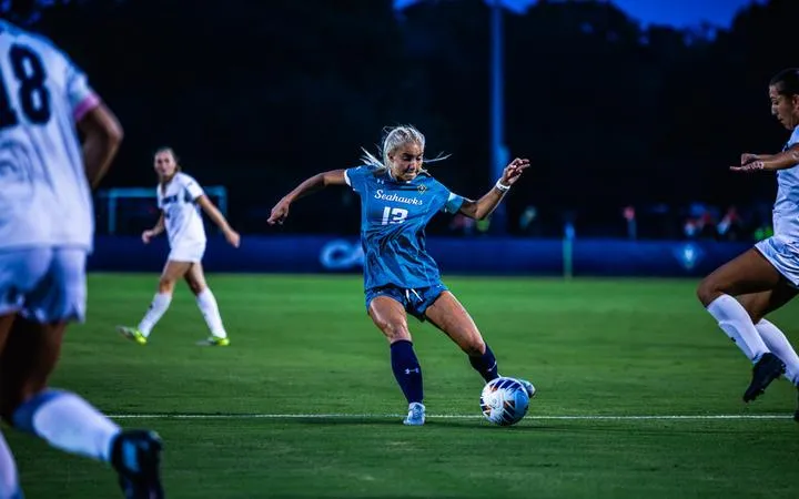 Seahawks Draw Monmouth, 2-2