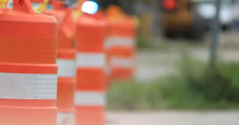 Winston-Slaem police close a section of Jones Road because of low-handing wire