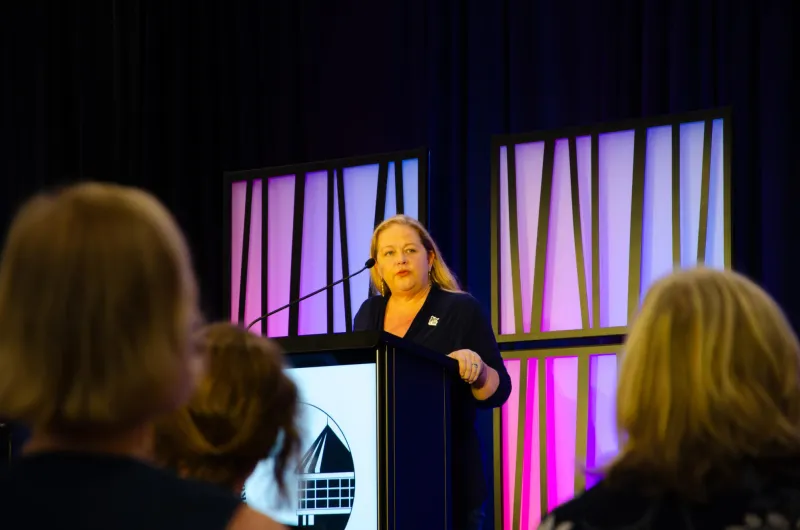 Bestselling author Kate Quinn urges support for libraries at App State