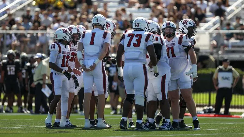 Bears fall to Trojans on the road