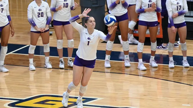 Zudans, Cobb Lead Volleyball in Setback at UNCG