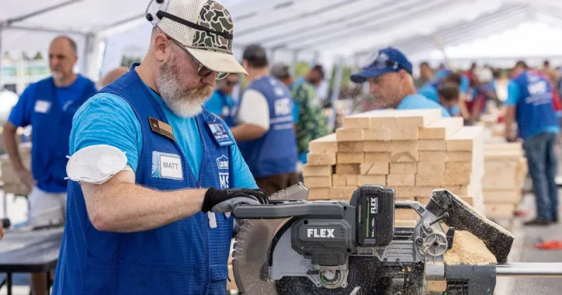 Community-led build at Statesville Lowe's yields 102 beds for kids