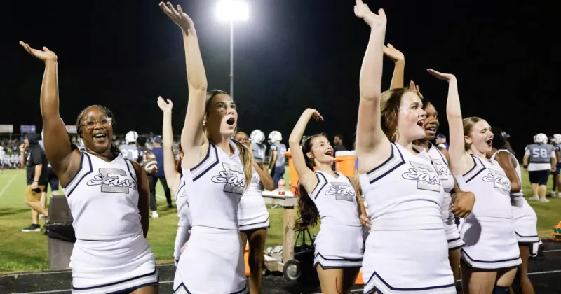 Vote now: Who should be the Journal's High School Football Player of the Week for Week 6?