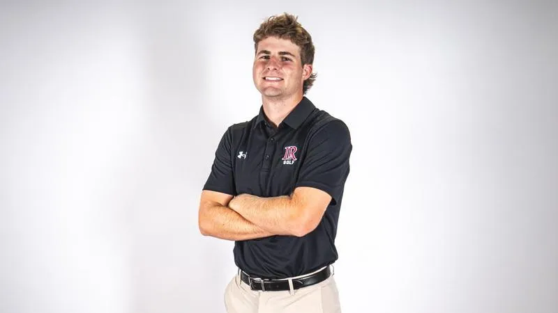 David Gee sets program record at Wolves Fall Invite