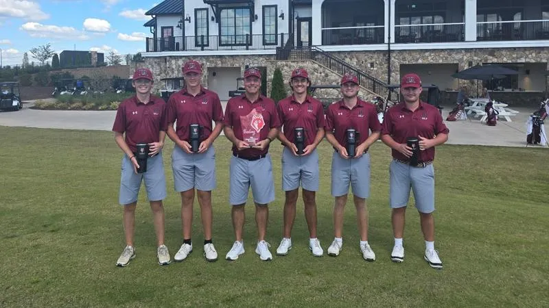 Men's Golf wins team title at Wolves Fall Intercollegiate
