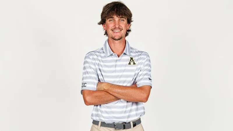 Tidwell Leads Men's Golf at Badger Invitational