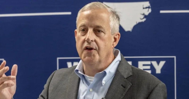 Whatley campaigns in Guilford County as polls show Cooper ahead