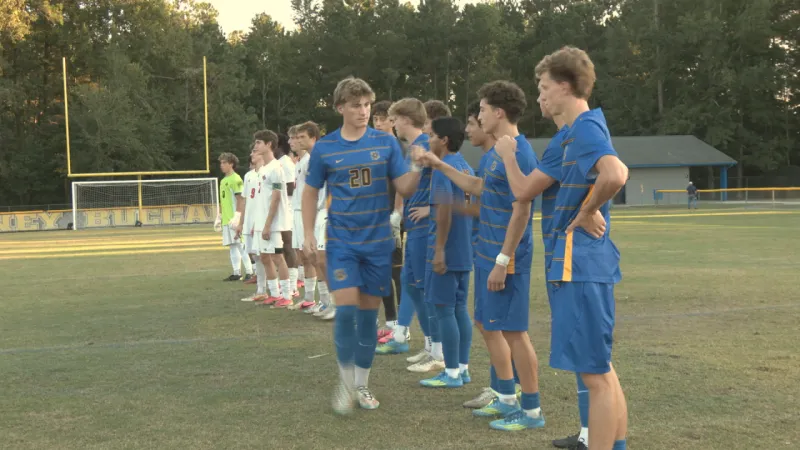 Laney soccer uses second-half surge to top New Hanover, 3-1