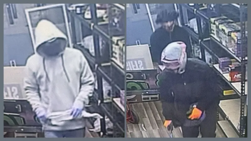 Craven County deputies seek suspects in New Bern store break-in