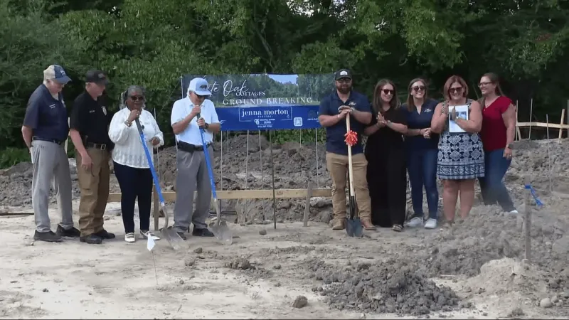 White Oak Cottages to house six families by January as Maysville breaks ground