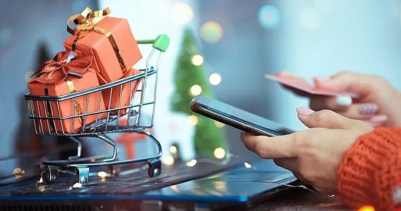 Holiday shoppers are turning to AI. Can retailers deliver?