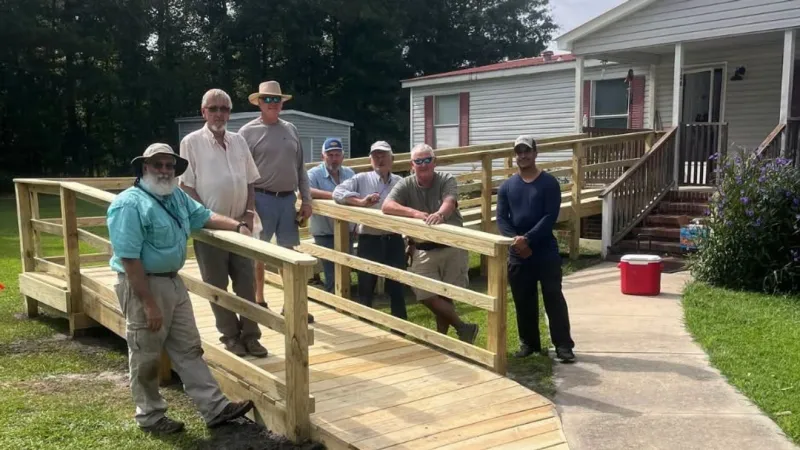 New wheelchair ramp lets Richlands resident leave home after months indoors