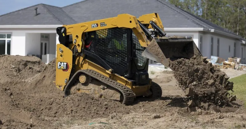 Caterpillar to Invest $1 billion in Sanford Expansion