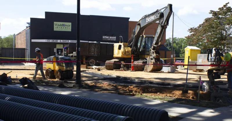 Despite Construction, Downtown Carthage Shops Still Open for Business
