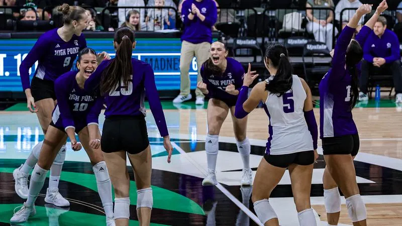 High Point Sweeps USC Upstate on the Road