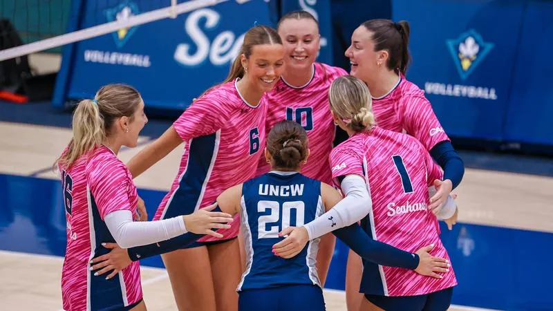 Vanda's Career-High Powers UNCW Past Huskies