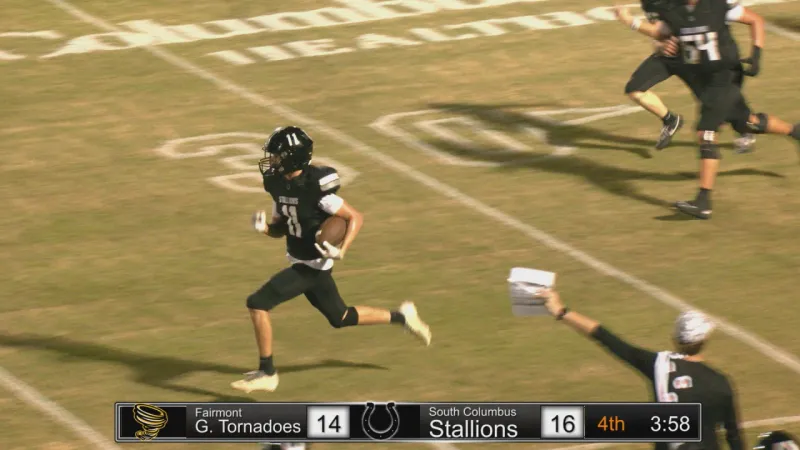 South Columbus holds off Fairmont in conference play 16-14