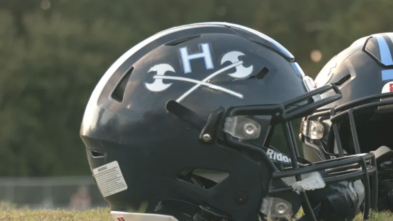 Hoggard football shuts out New Hanover 42-0 in crosstown rivalry