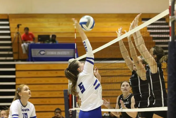 Hawks Claim Opening Set in Road Match Against Emmanuel