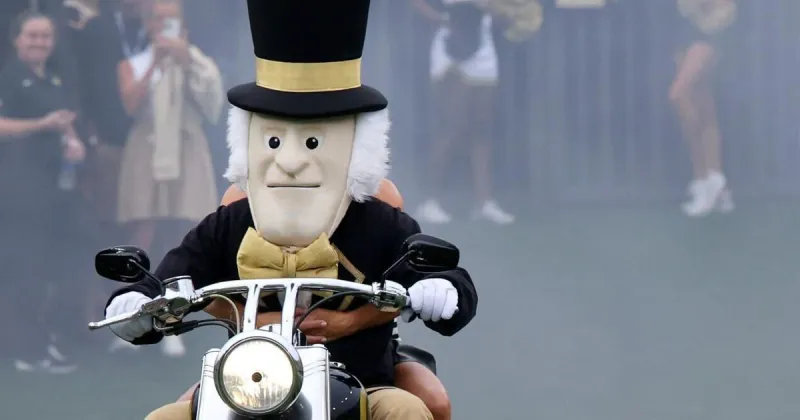 Vibes Check: Wake Forest rolling, whether anybody notices or not - Wolfpack sticks around