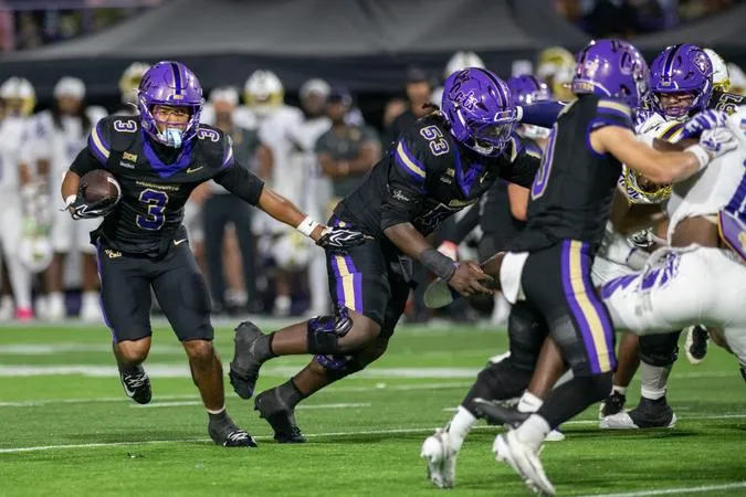 Catamounts Rebound to Upset No. 8/9 Tennessee Tech, 44-20