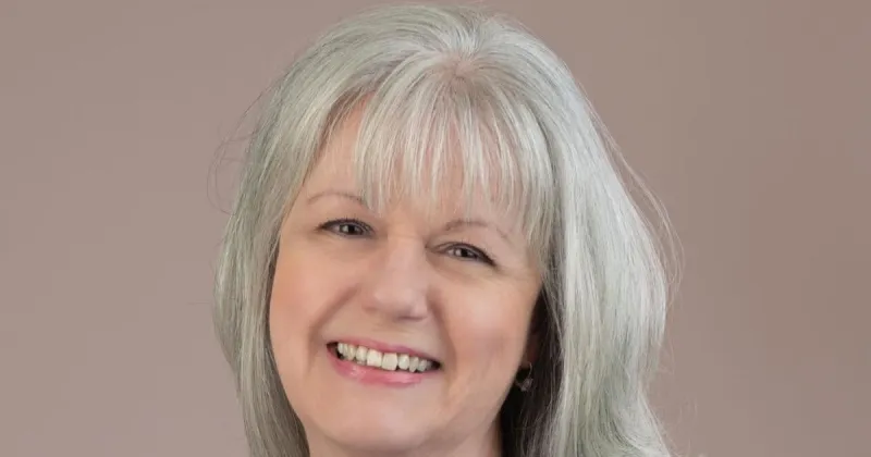 Hickory author releases book for women over age 40; meet Meryl Paspa Oct. 6
