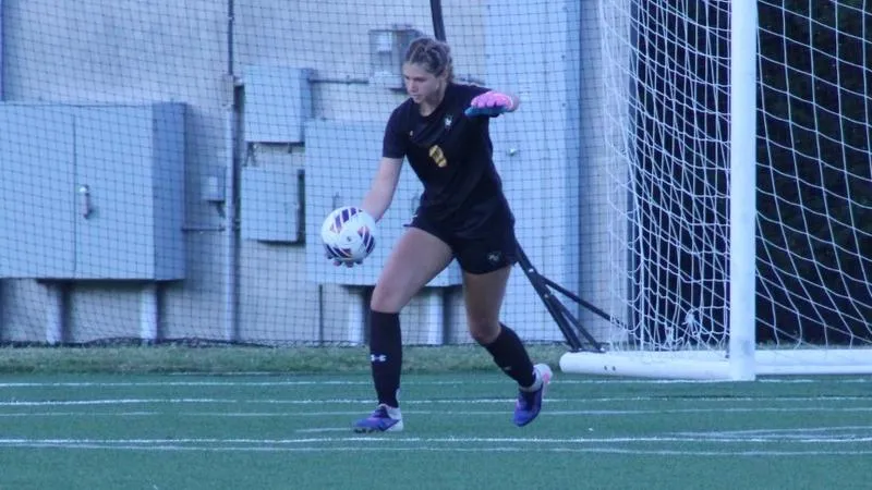 Ferguson's Pivotal Save Holds Women's Soccer to Tie Pfeiffer