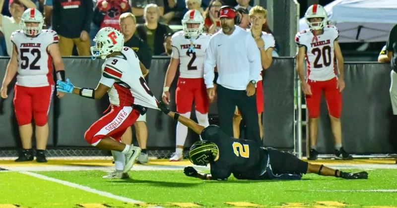 Tuscola's unbeaten run ends after back-and-forth battle for Mountain 8 supremacy
