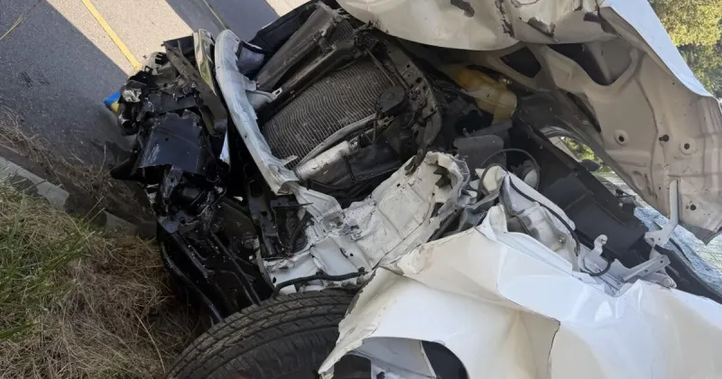 Motorcycle crash leaves one dead