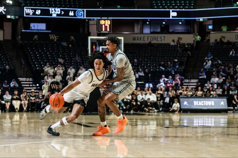 Men's Basketball falls short to Georgetown in preseason exhibition