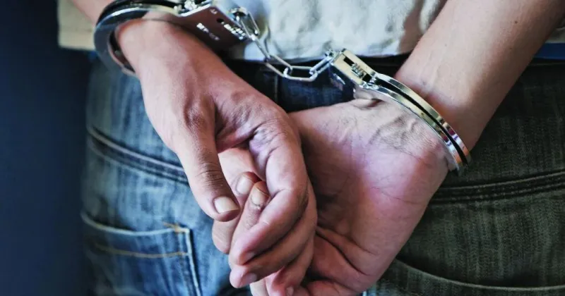 Sheriff: Lewisville man arrested after he wrote bad check for Chevy Colorado and trailer