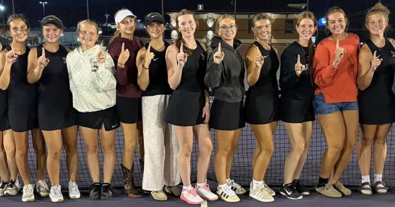 B2B PERFECTION: East netters reign again in MVC