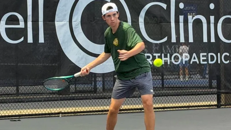 Monarchs Shine in Singles Play for Season Opener Victory