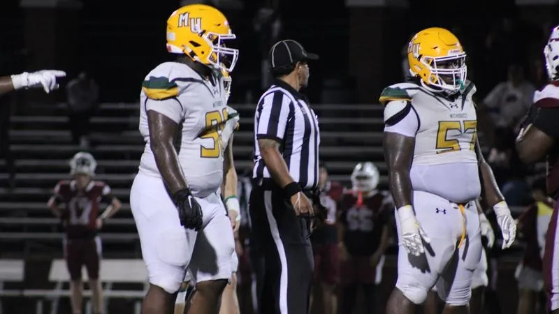 Monarchs Drop Conference Contest at LaGrange