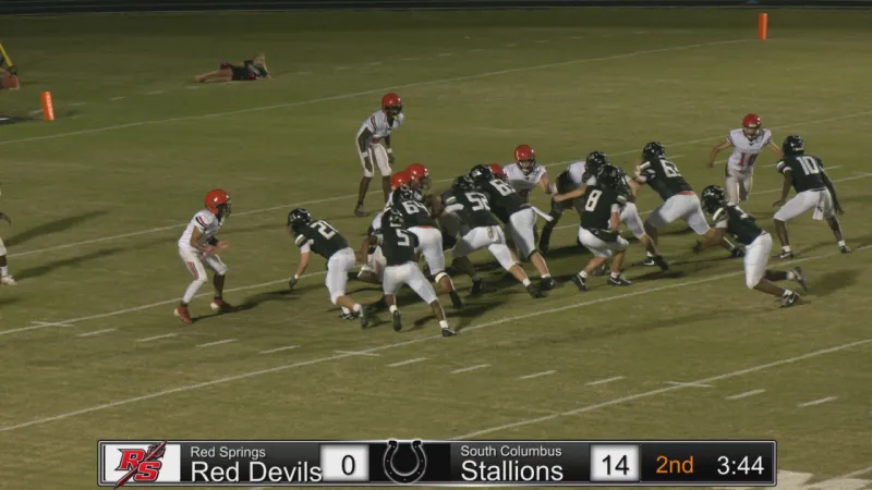 South Columbus football shuts out Red Springs 49-0 to continue winning momentum