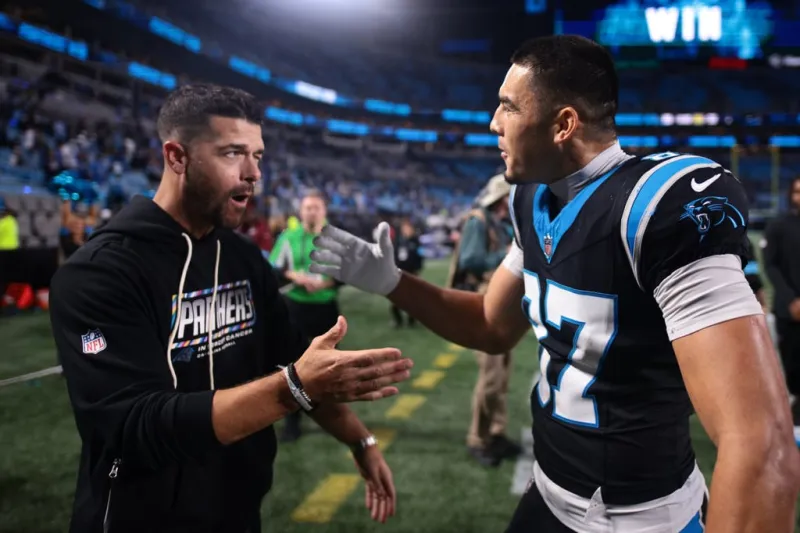 Panthers' offense thriving under new play caller Brad Idzik 4 games into the season
