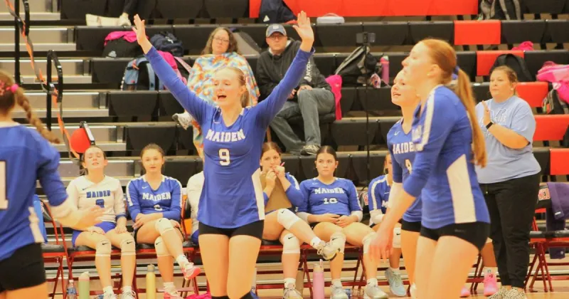 Maiden volleyball tops Newton-Conover to claim the top 4A spot in the conference