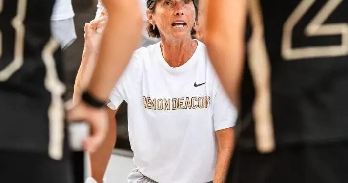 Wake Forest field hockey wins again; Coach Jen Averill reaches milestone